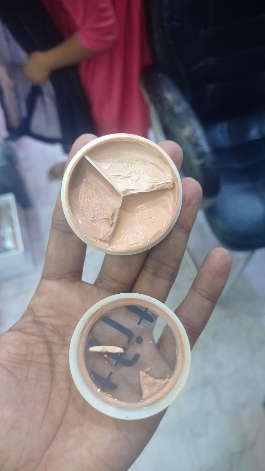 Full Cover Up Pro Concealer Palette (BUY 1 GET 1)